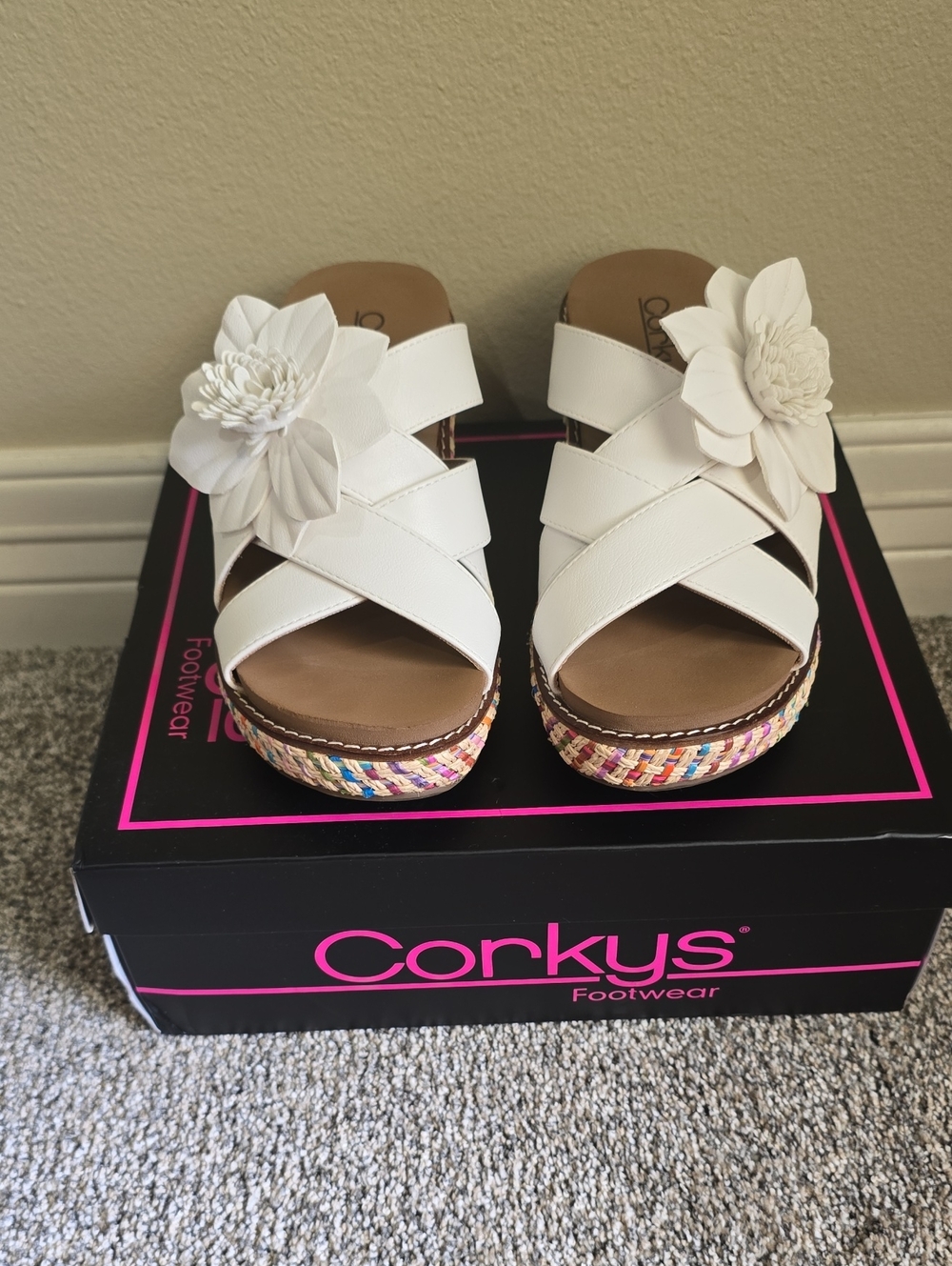 Corkys Heartbreaker w/ Multicolor Wedge